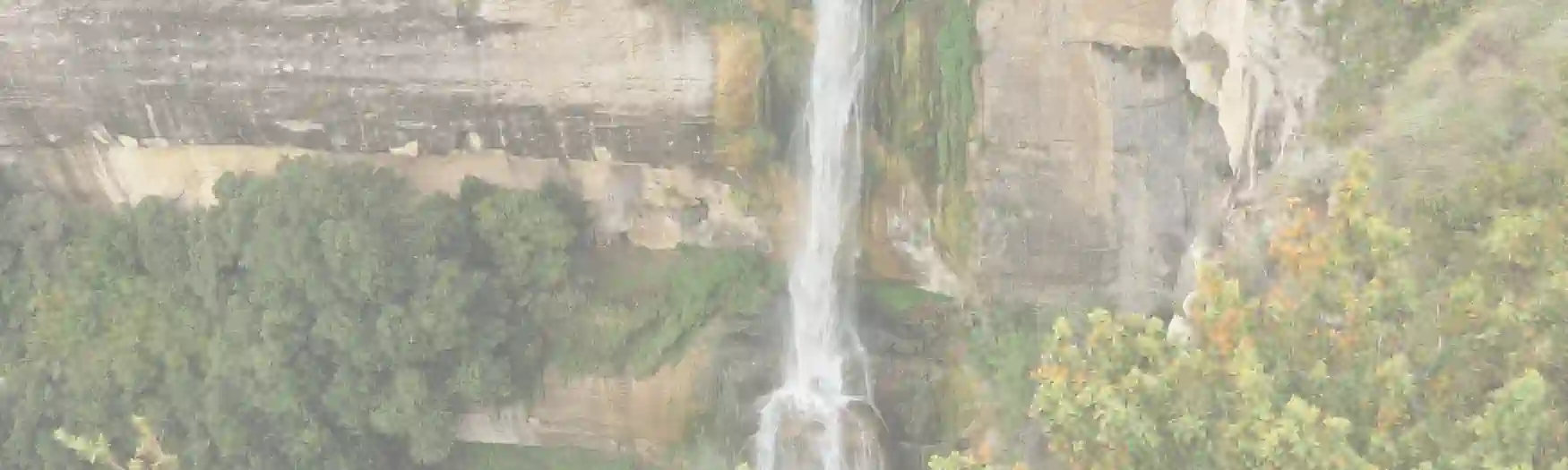 Naturpools und Wasserfälle rund um Barcelona - Salt de Sallent